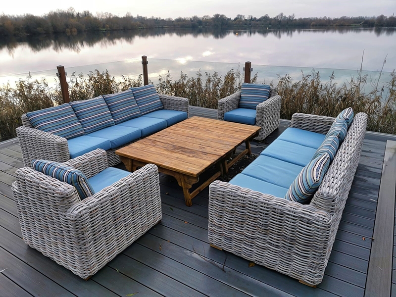 Product photograph of Fiji Extra Large Double Sofa Suite from The Garden Furniture Centre Ltd