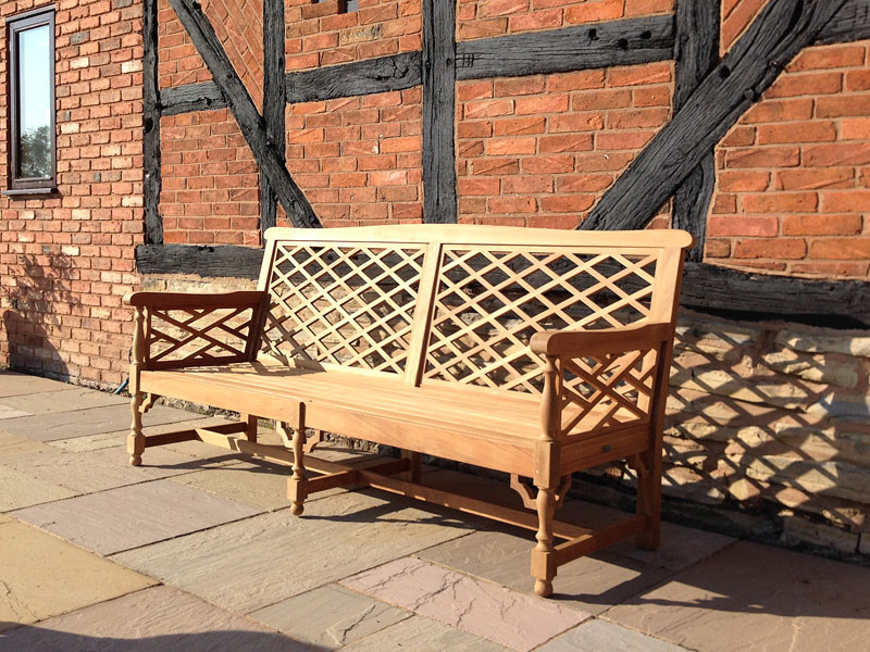 Product photograph of Balmoral Bench from The Garden Furniture Centre Ltd