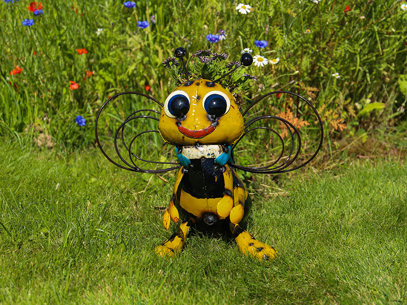 Product photograph of Buzzy Bee Planter from The Garden Furniture Centre Ltd
