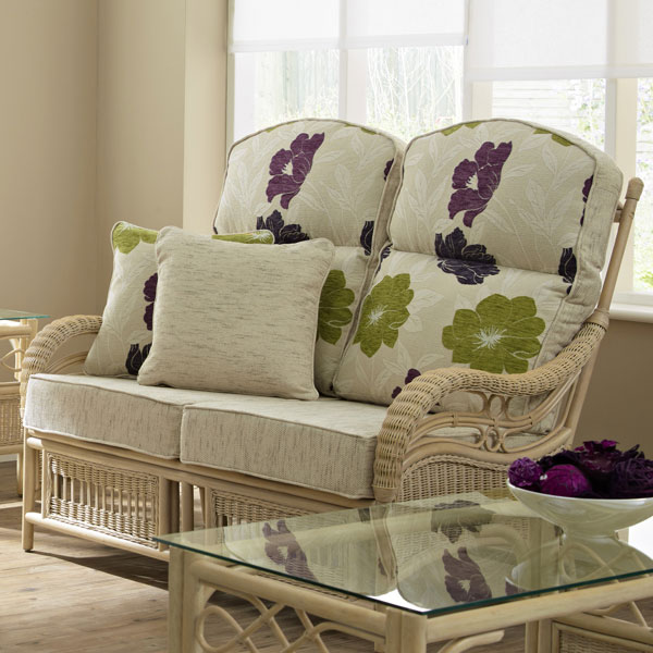 Product photograph of Chatsworth Sofa from The Garden Furniture Centre Ltd