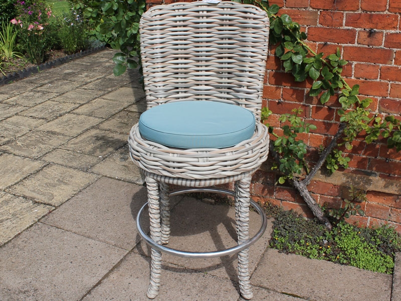 Product photograph of Fiji Swivel Bar Chair from The Garden Furniture Centre Ltd