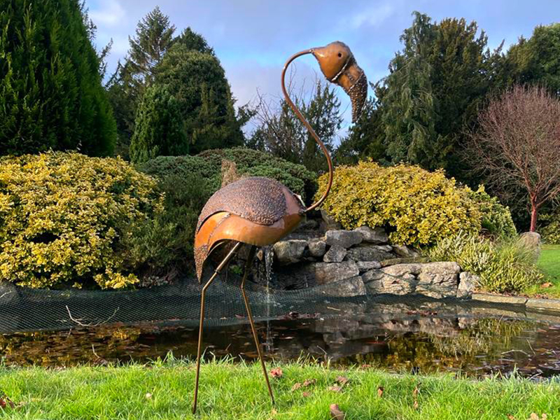 Product photograph of Flamingo Head Up from The Garden Furniture Centre Ltd
