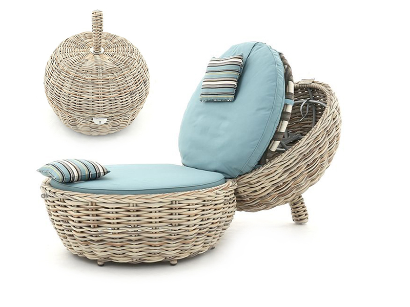 Product photograph of Fiji Magic Apple Day Bed from The Garden Furniture Centre Ltd
