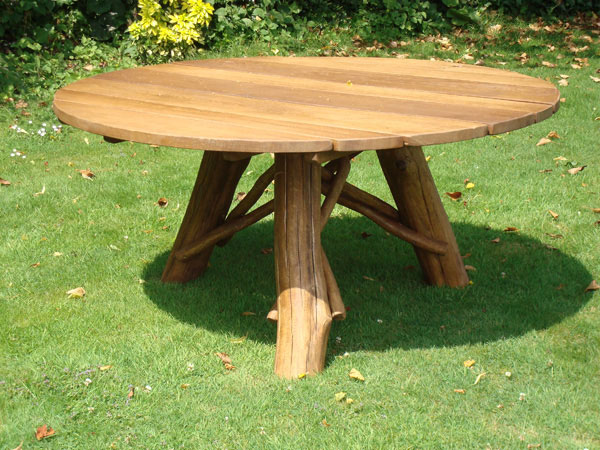 Product photograph of Oak Garden Meal Table 1 5m Diameter from The Garden Furniture Centre Ltd