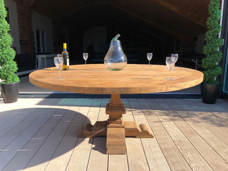 Product photograph of Valencia Round Table 1 8m Ex Display from The Garden Furniture Centre Ltd