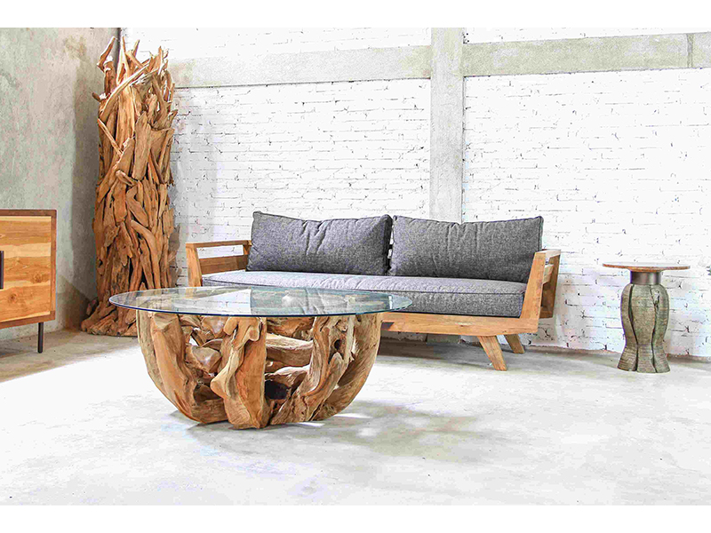 Product photograph of Zena Large Coffee Table Large from The Garden Furniture Centre Ltd